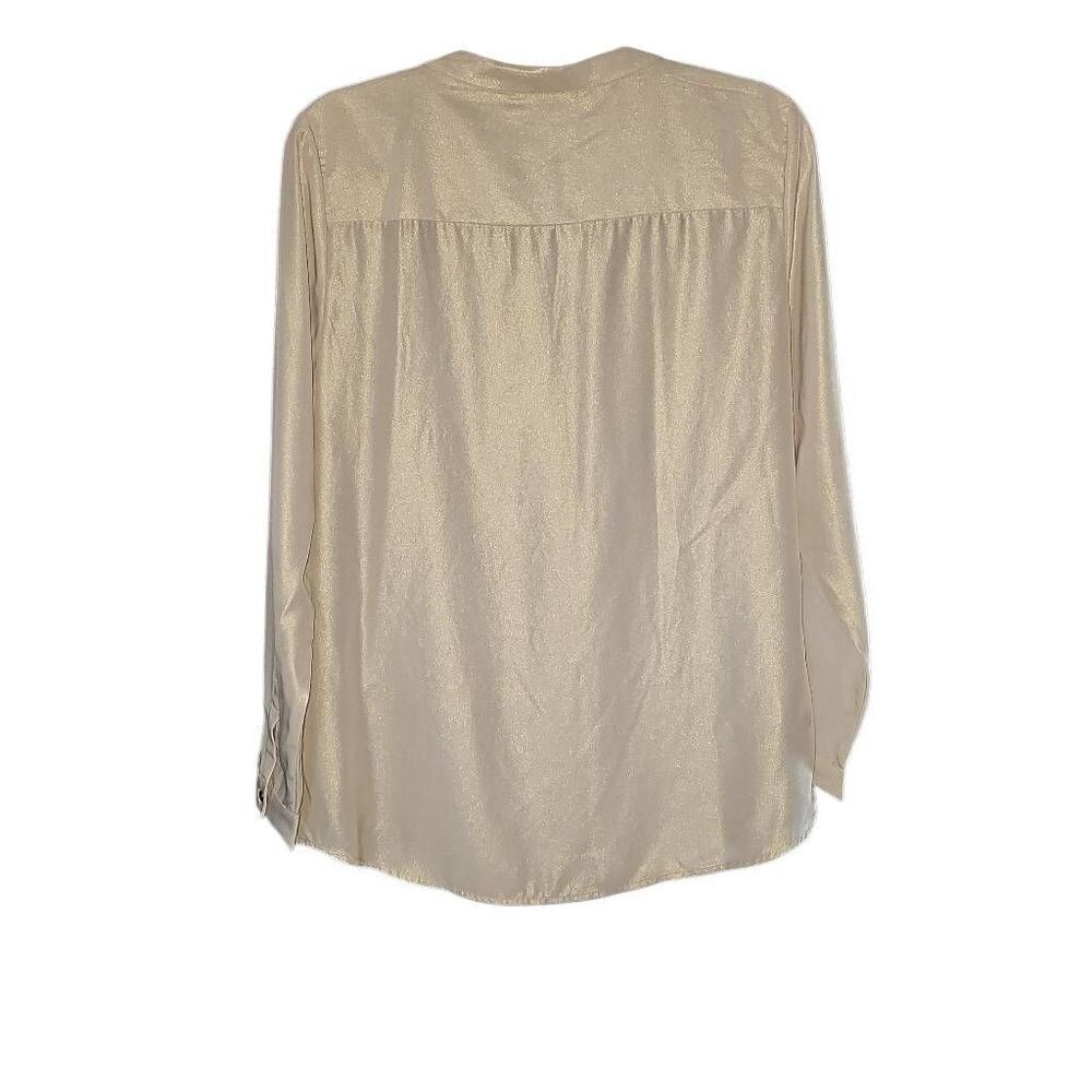 Chico's Dusted Gold Blouse, NWT, Size Medium U.S. - Picture 6 of 7